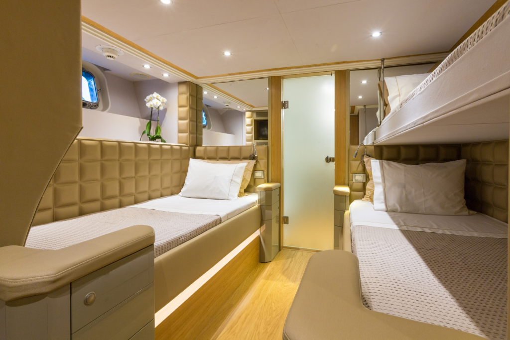 AQUARELLA_Hi-6921-credit Quin BISSET